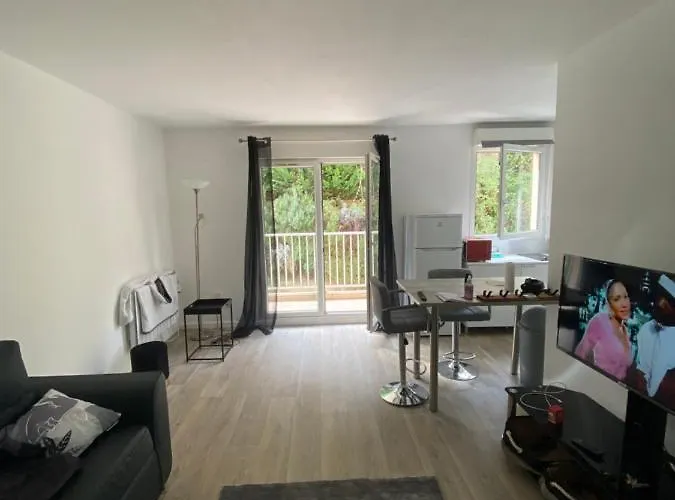 Studio Fabron Apartment *